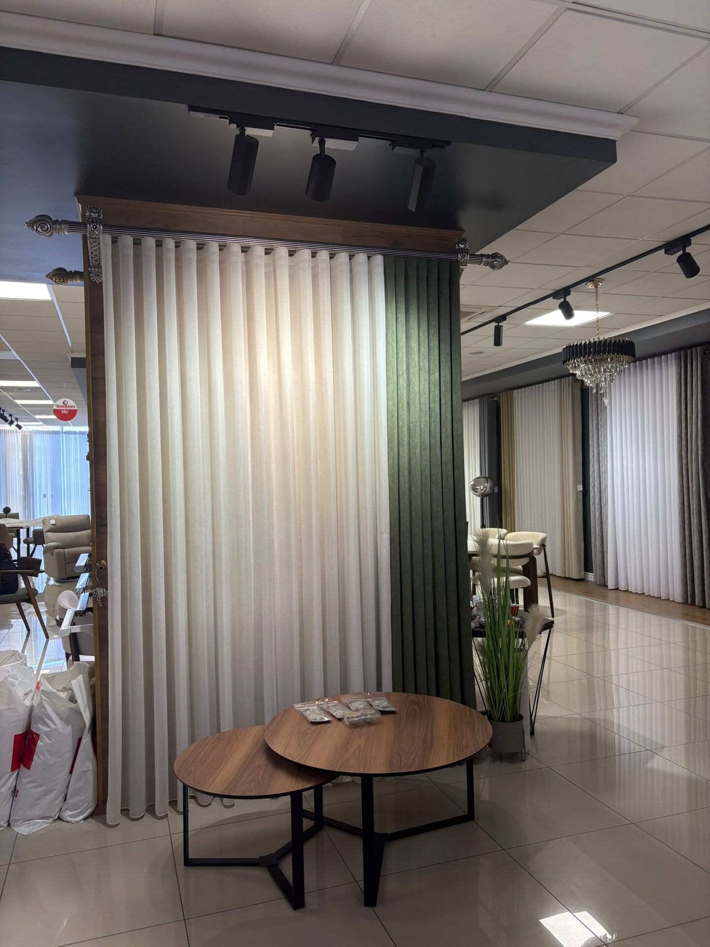Curtains style 14