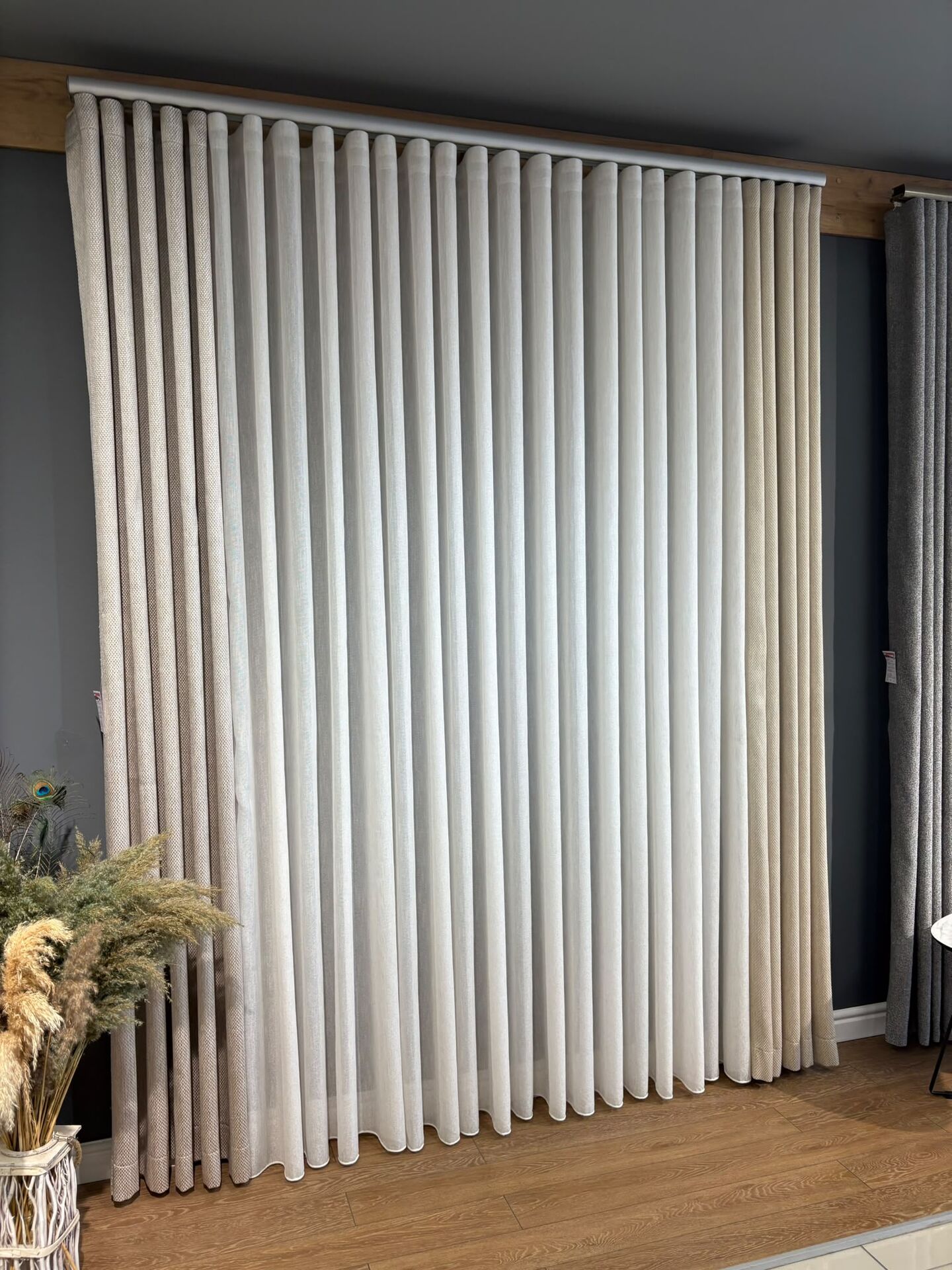 Curtains style 4